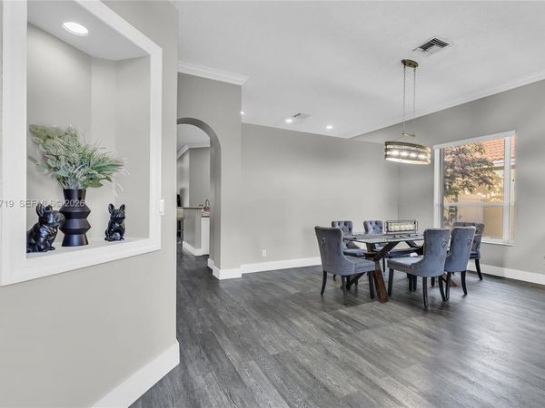 14325 NW 14th Ct , Pembroke Pines, FL 33028