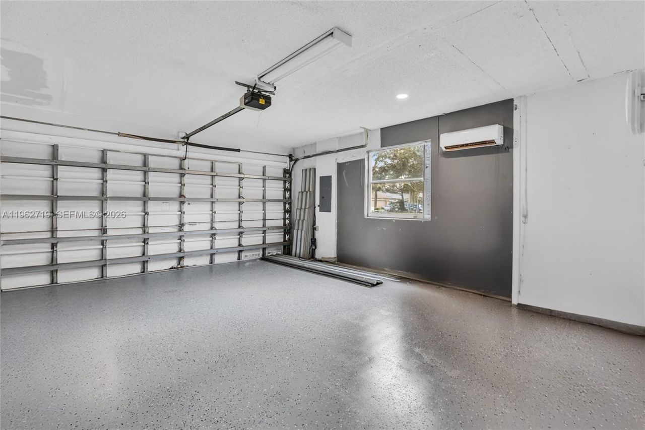 14325 NW 14th Ct , Pembroke Pines, FL 33028 Photo