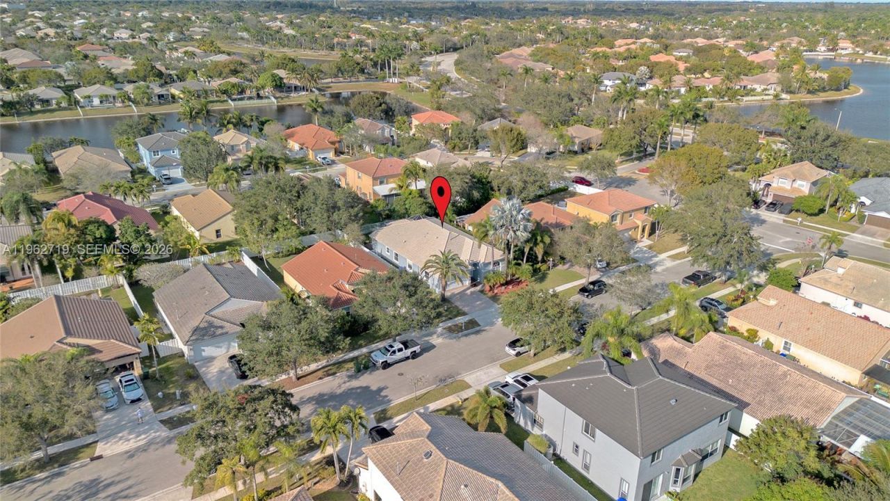 14325 NW 14th Ct , Pembroke Pines, FL 33028 Photo