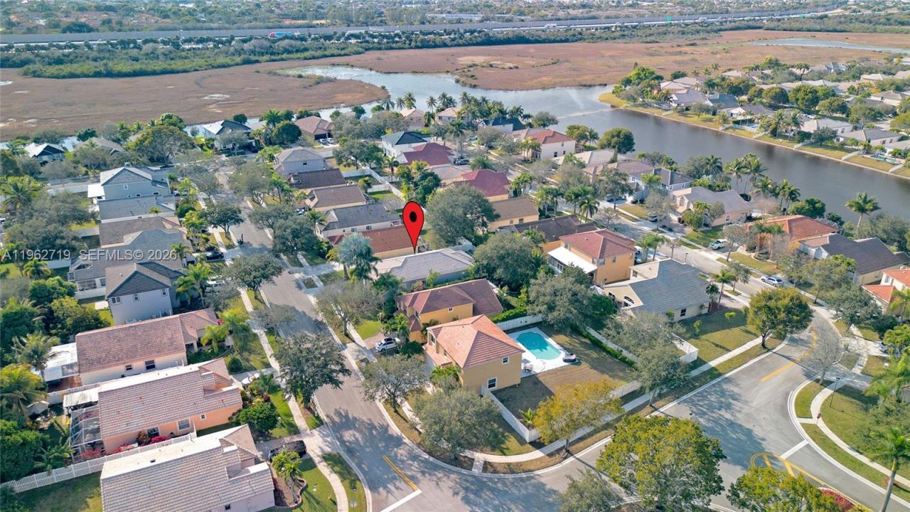 14325 NW 14th Ct , Pembroke Pines, FL 33028 Photo