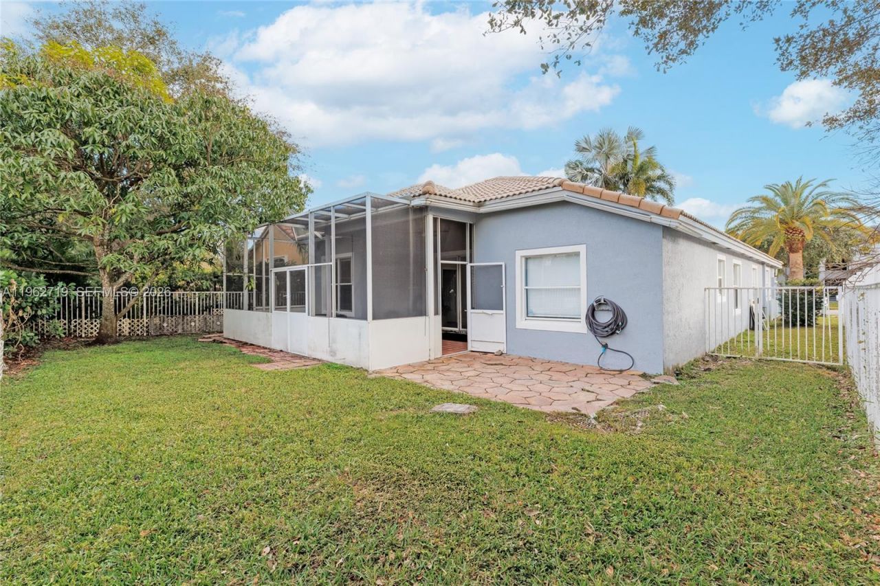 14325 NW 14th Ct , Pembroke Pines, FL 33028 Photo