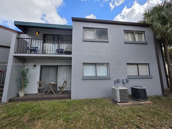 7421 SW 152nd Ave, Unit 9-101, Miami, FL 33193