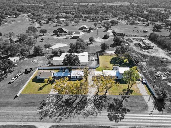 1060 E Reno Road, Reno, TX 76020