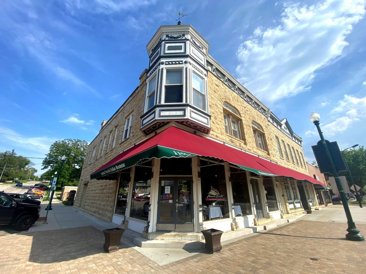 1100 S State Street, Lockport, IL 60441