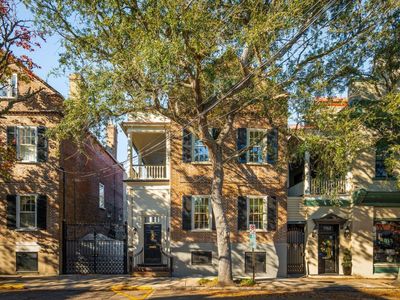 30 Hasell Street, Charleston, SC 29401