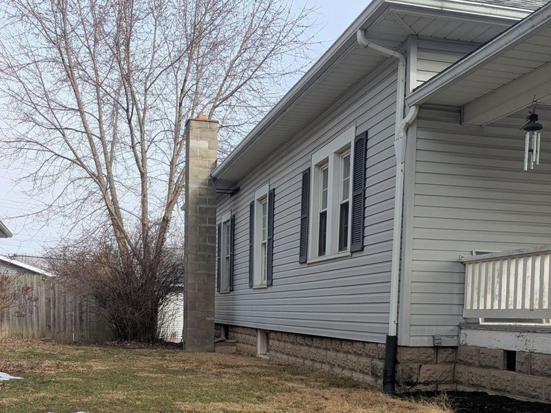 404 W Pearl Street, Wapakoneta, OH 45895 Photo 4