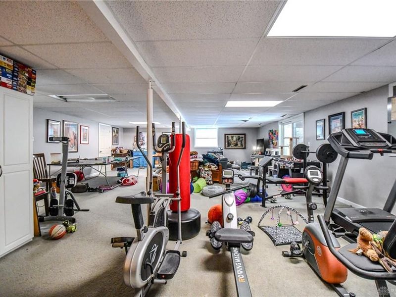 2085 Regent Park Drive, Bellbrook, OH 45305 Photo 17