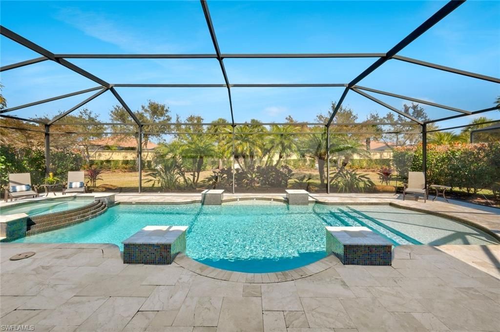 9298 Quarry Dr, Naples, FL 34120 Main Photo