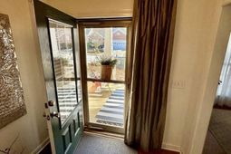 120 Stonemill Court photo 4