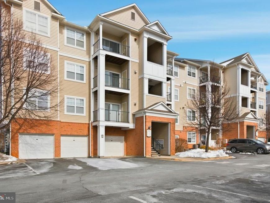 13501 Derry Glen Court, Unit 203, Germantown, MD 20874 Main Photo