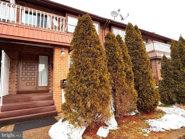 2427 Unit B TREMONT STREET , PHILADELPHIA, PA 19115