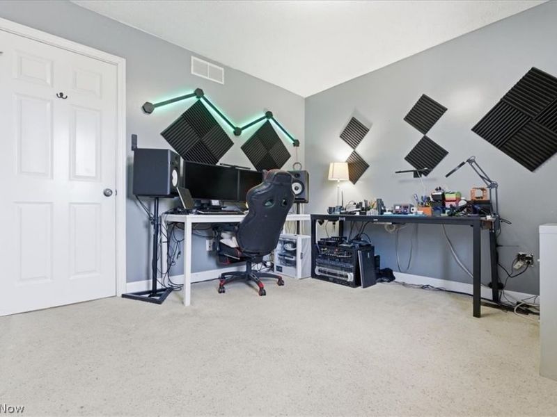 1818 New England Ridge Road, Washington, WV 26181 Photo 32