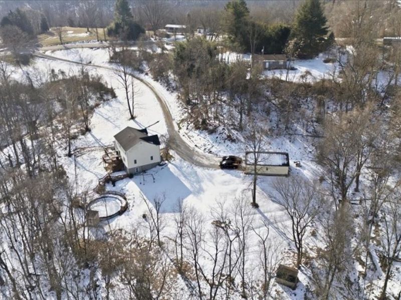 1818 New England Ridge Road, Washington, WV 26181 Photo 4