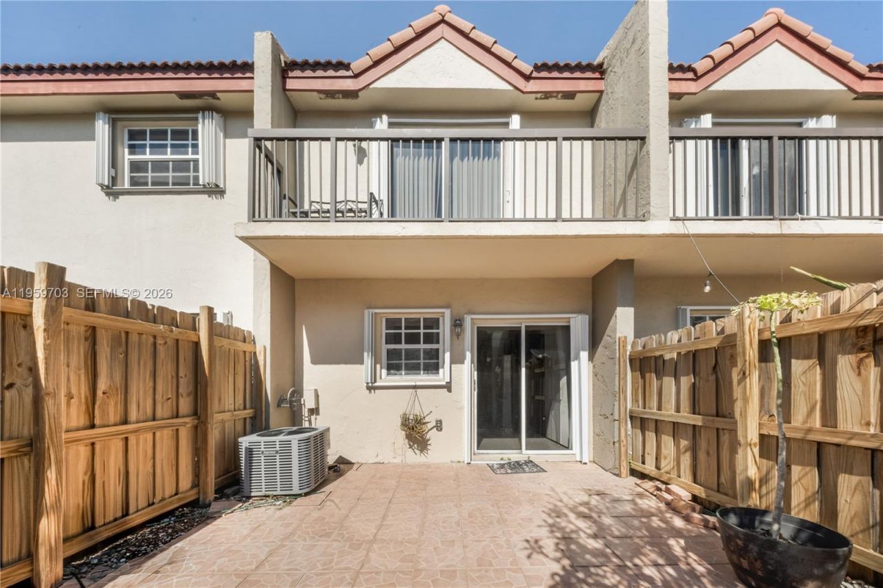 6110 SW 129th Pl , Unit 1703, Miami, FL 33183 Photo