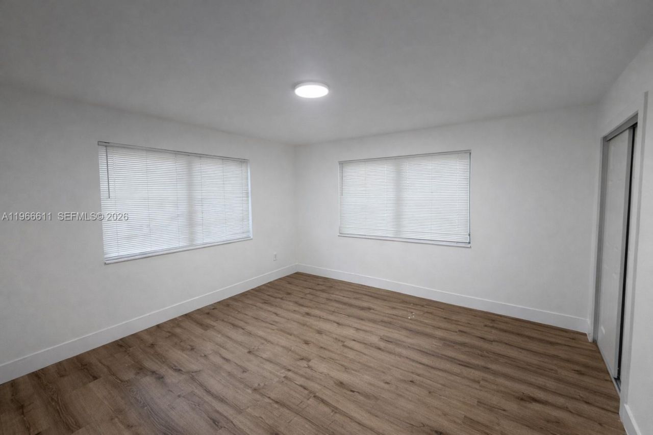 6849 SW 12th St, Pembroke Pines, FL 33023 Photo