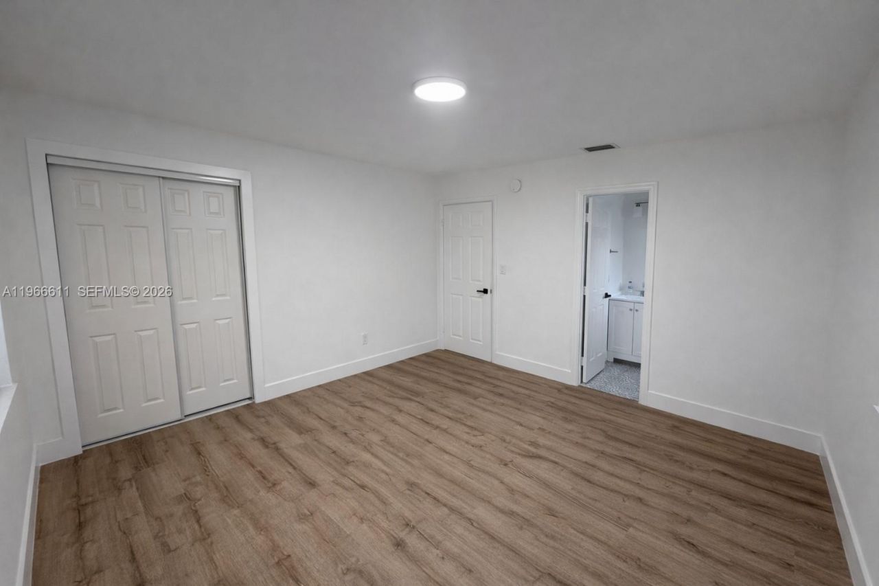 6849 SW 12th St, Pembroke Pines, FL 33023 Photo