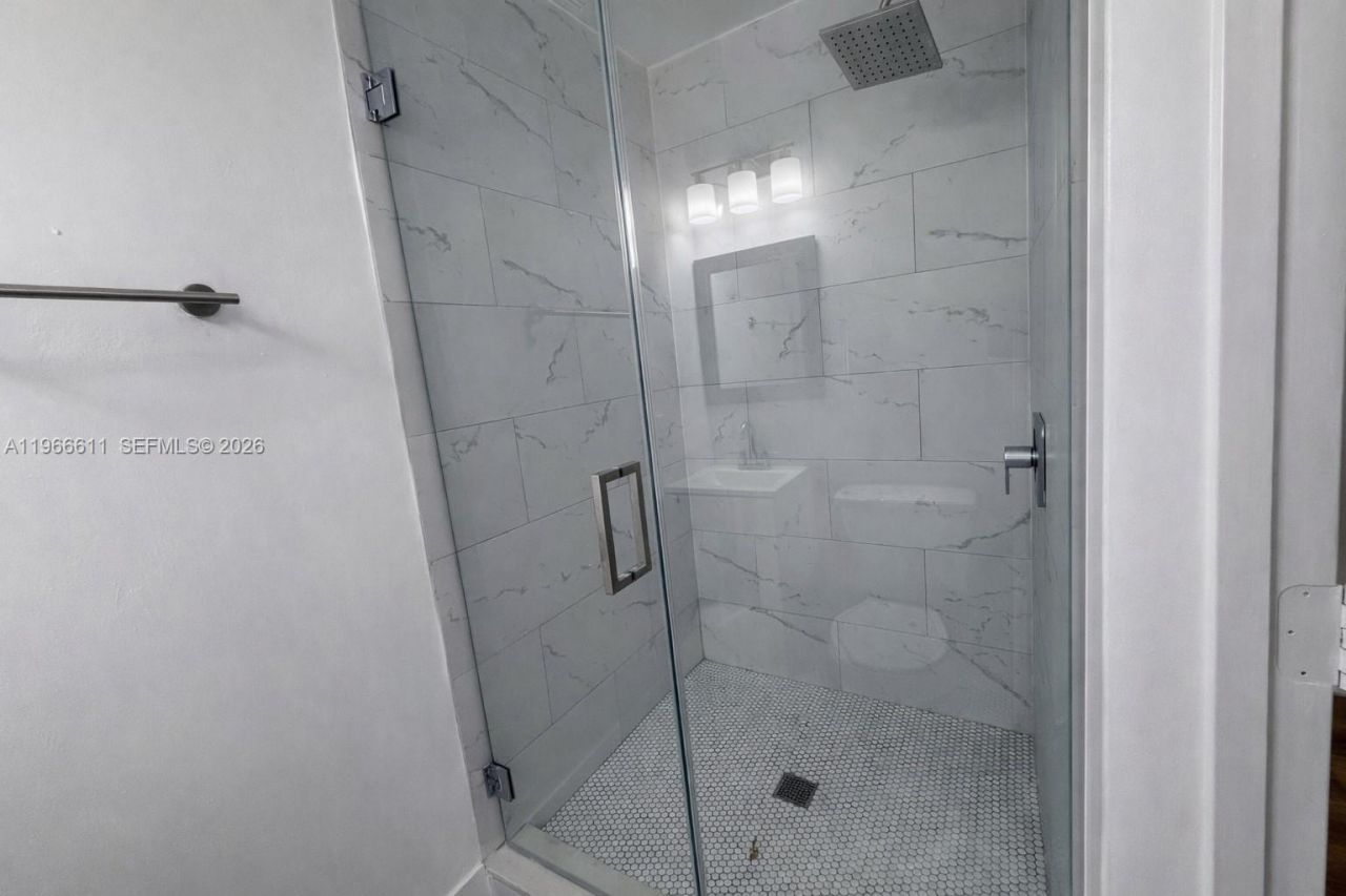 6849 SW 12th St, Pembroke Pines, FL 33023 Photo