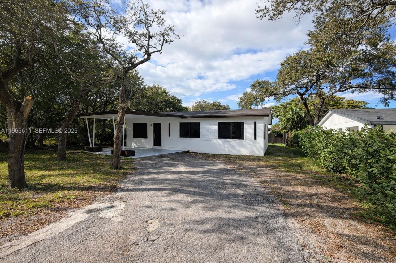 6849 SW 12th St, Pembroke Pines, FL 33023 Photo