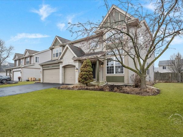 1635 Rosehall Lane, Elgin, IL 60123