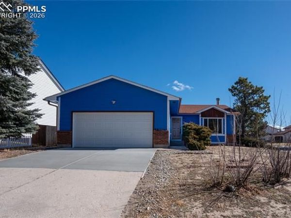 8515 Stratus Drive, Colorado Springs, CO 80920