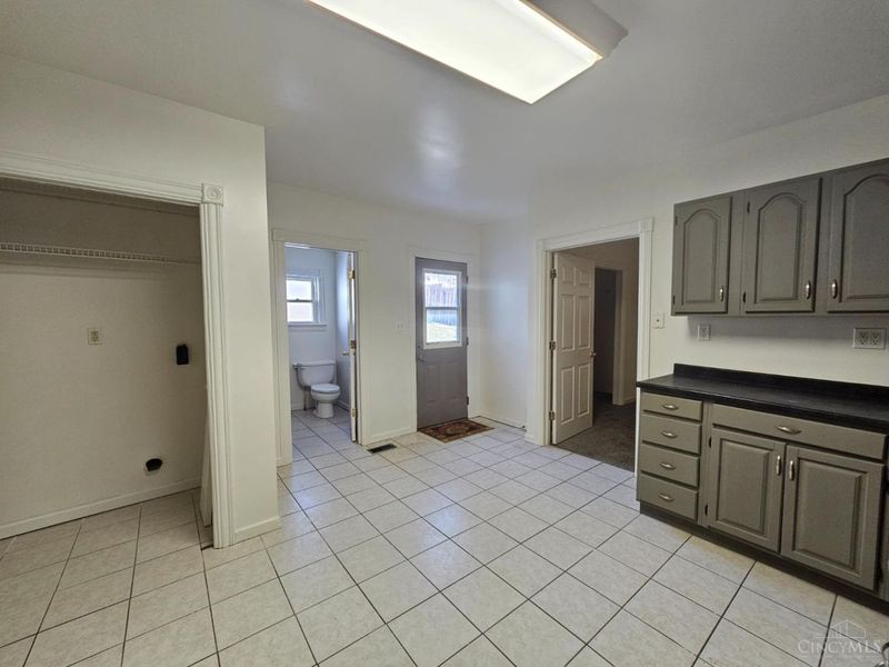 3908 Pattison Avenue, Cincinnati, OH 45204 Photo 7