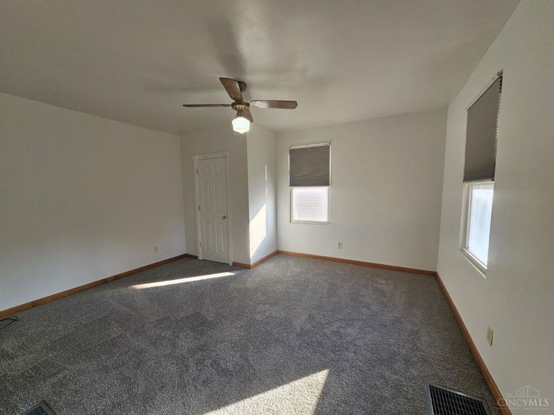 3908 Pattison Avenue, Cincinnati, OH 45204 Photo 8