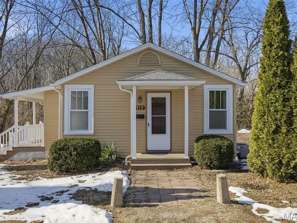 1515 Laurel Street, Highland, IL 62249