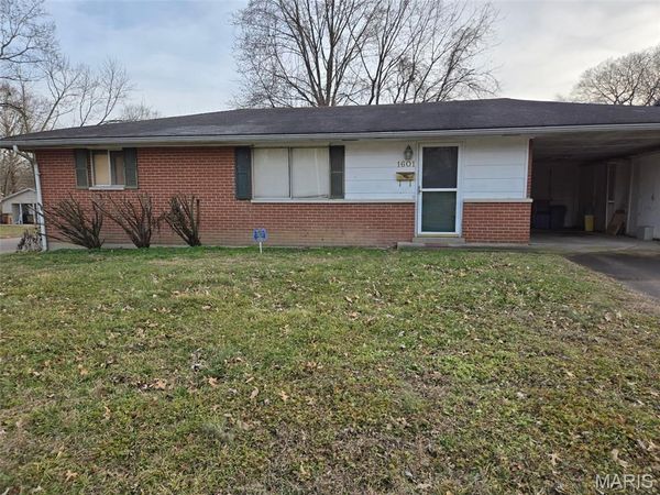 1601 Bloomfield Street, Cape Girardeau, MO 63703