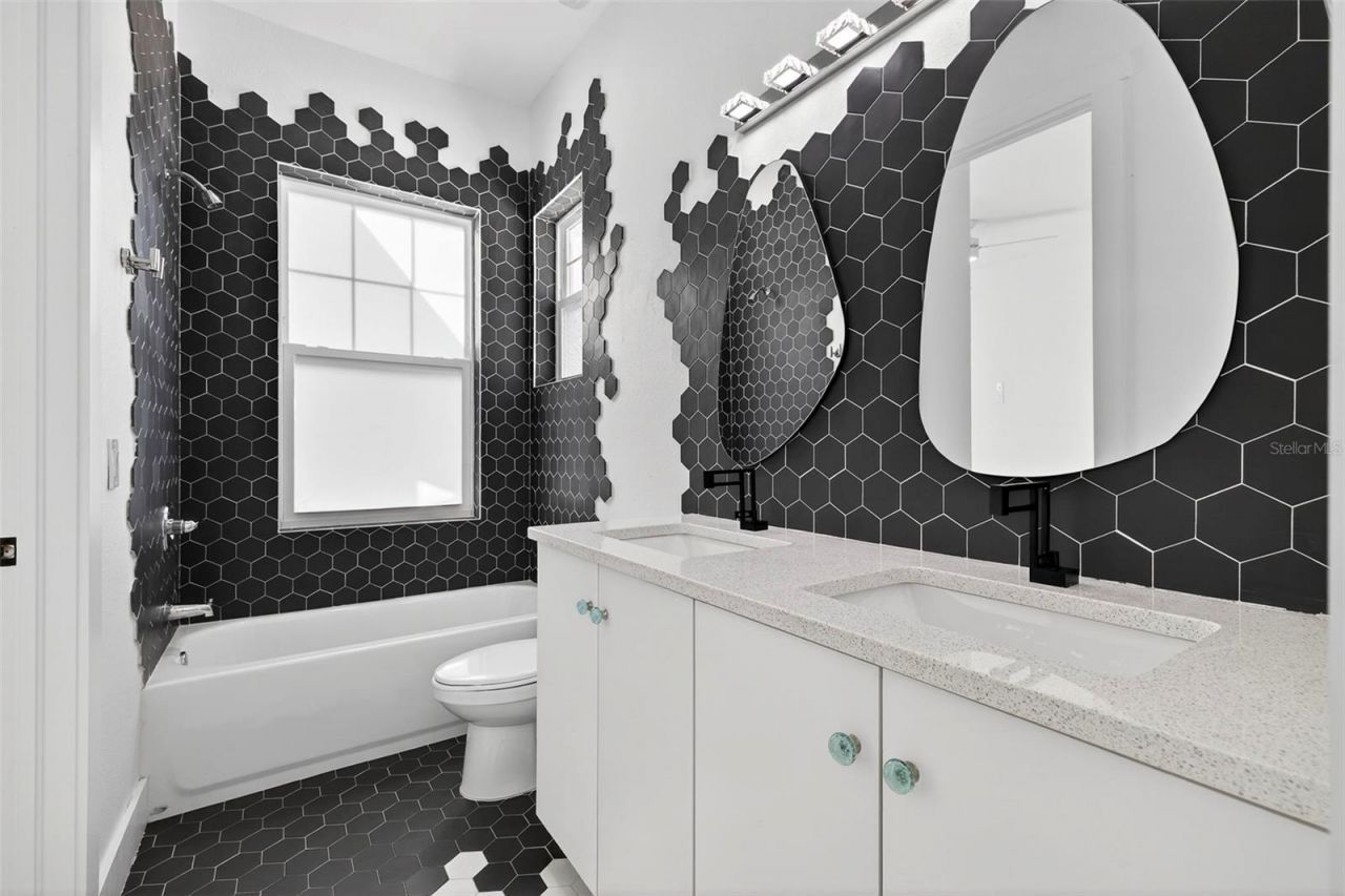 611 24th Avenue N, Saint Petersburg, FL 33704 Photo