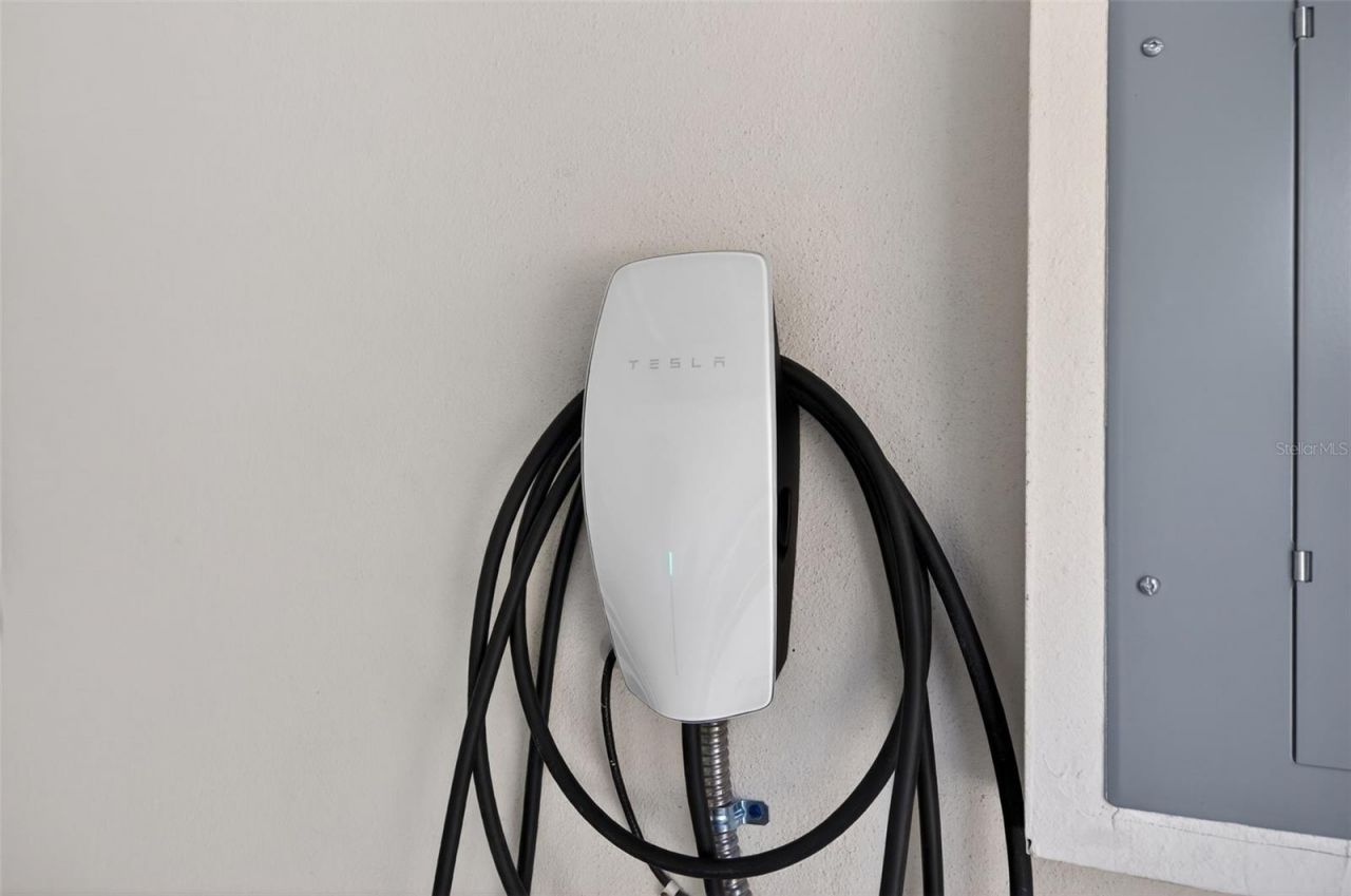 611 24th Avenue N, Saint Petersburg, FL 33704 Photo