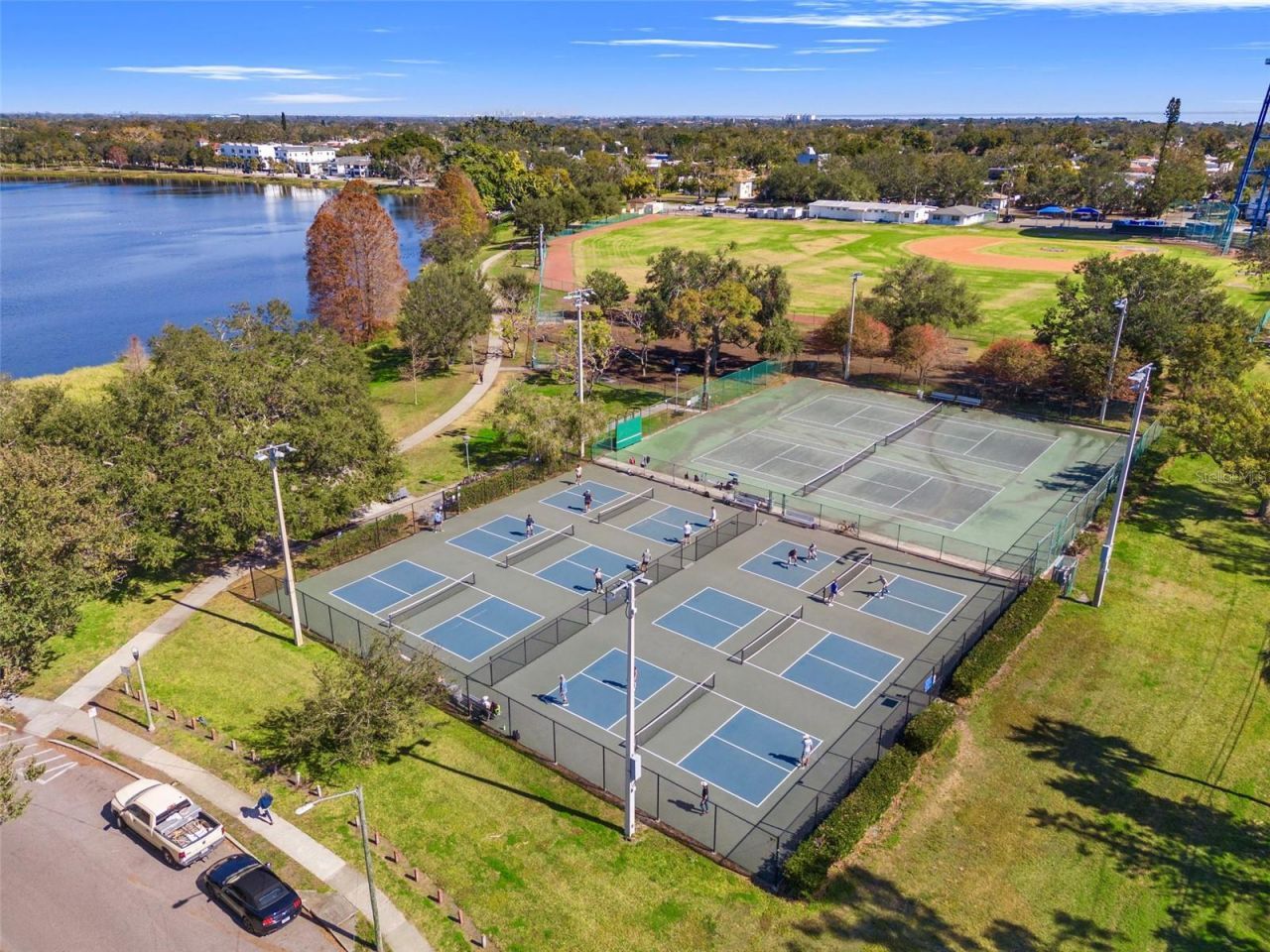 611 24th Avenue N, Saint Petersburg, FL 33704 Photo