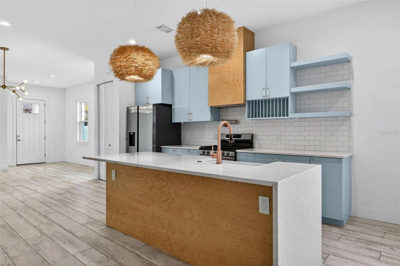 611 24th Avenue N, Saint Petersburg, FL 33704 Photo