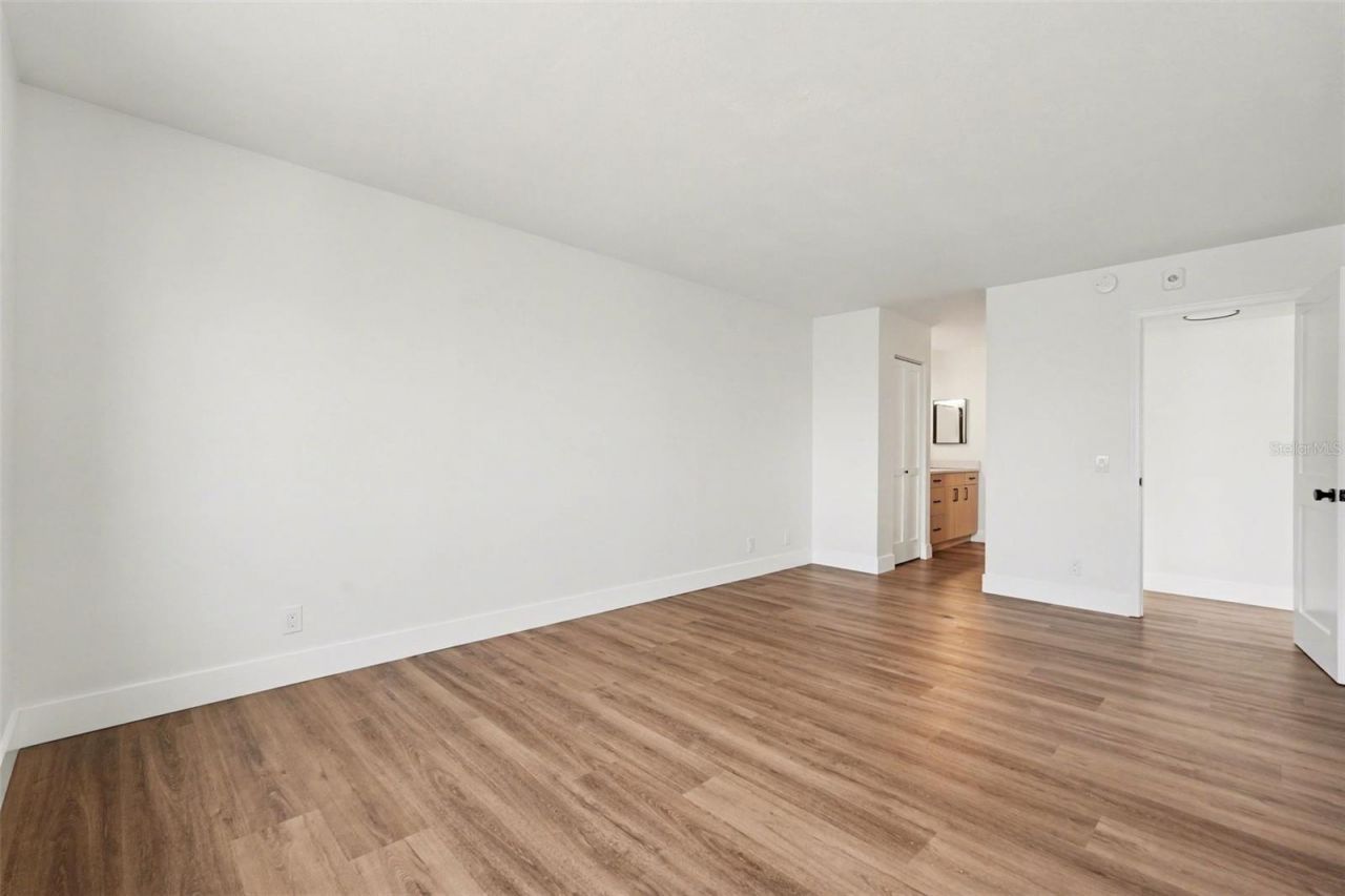 5541 Puerta Del Sol Boulevard S, Unit 314, Saint Petersburg, FL 33715 Photo