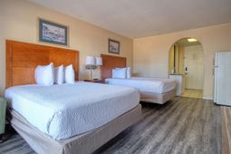 6803 N Ocean Blvd. photo 4