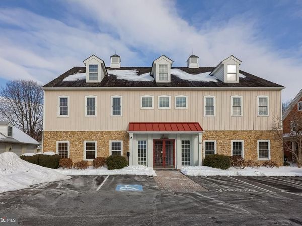 342 E MAIN STREET , LEOLA, PA 17540