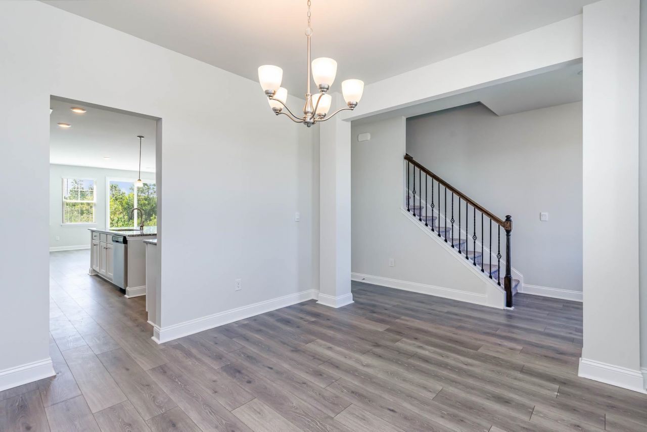 1289 Baker Creek Loop Photo 4