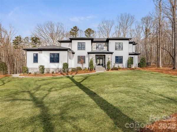 6017 Oxfordshire Road , Waxhaw, NC 28173
