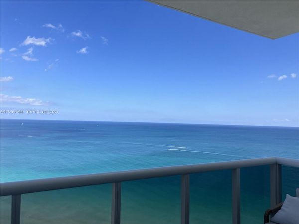 18201 Collins Ave, Unit 3708, Sunny Isles Beach, FL 33160