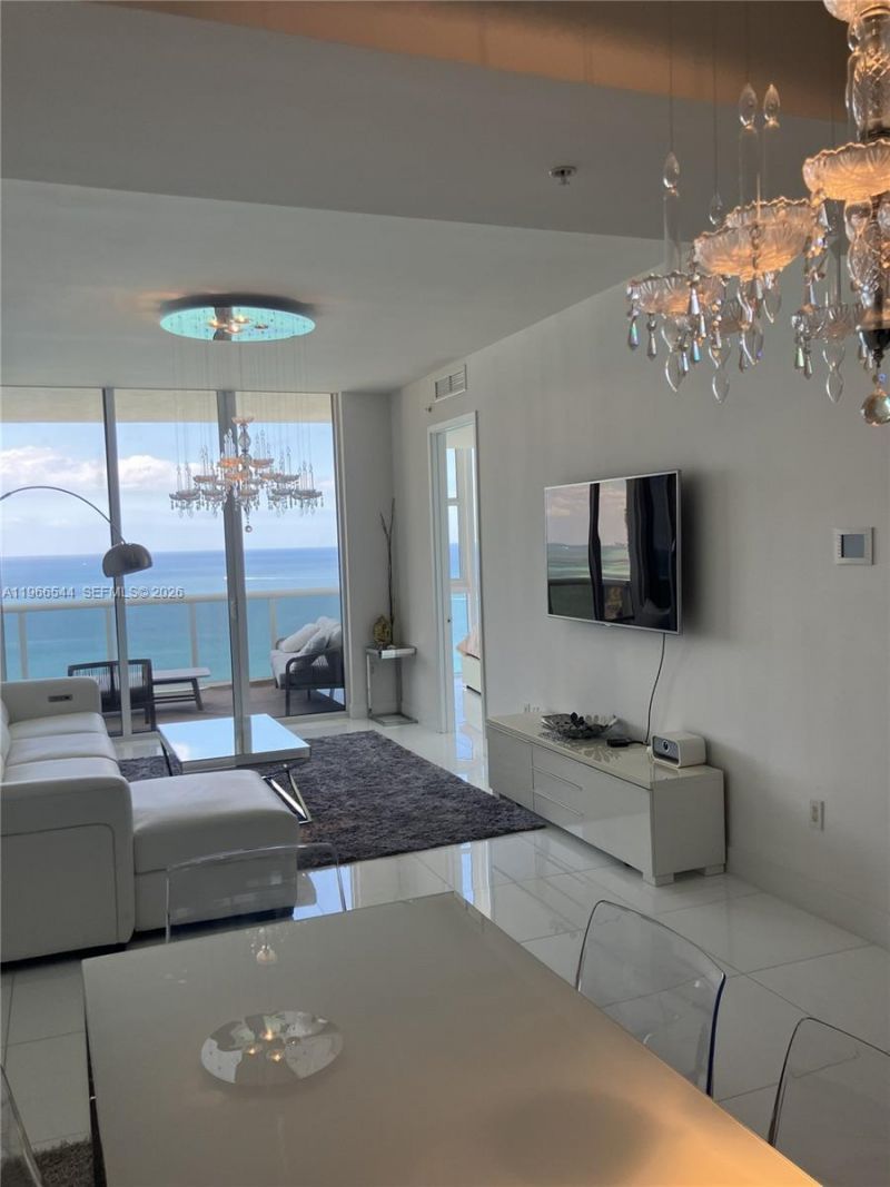 18201 Collins Ave, Unit 3708, Sunny Isles Beach, FL 33160 Photo
