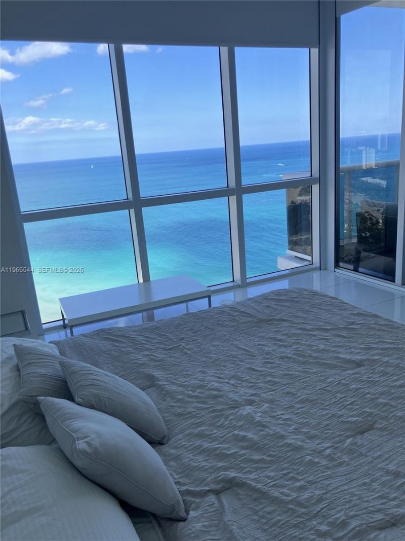 18201 Collins Ave, Unit 3708, Sunny Isles Beach, FL 33160 Photo