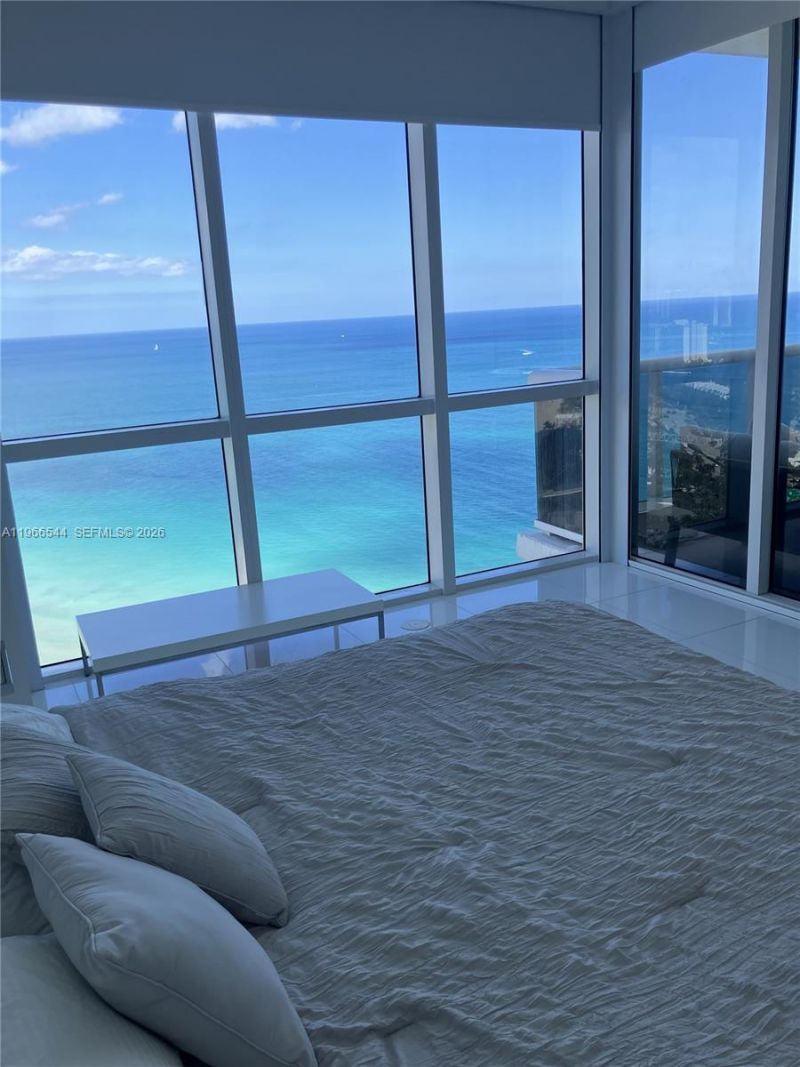 18201 Collins Ave, Unit 3708, Sunny Isles Beach, FL 33160 Photo