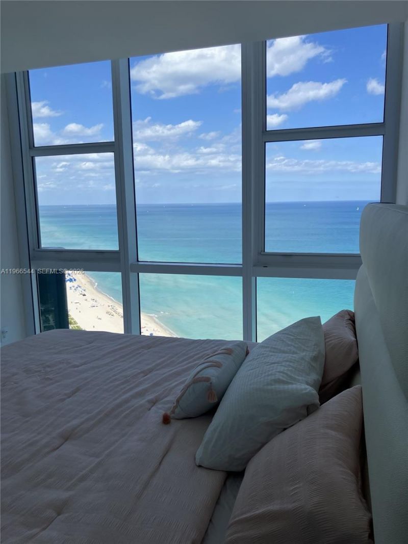 18201 Collins Ave, Unit 3708, Sunny Isles Beach, FL 33160 Photo