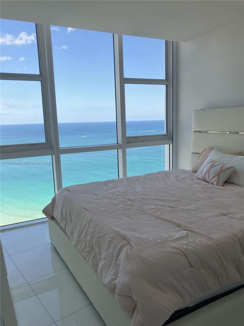18201 Collins Ave, Unit 3708, Sunny Isles Beach, FL 33160 Photo