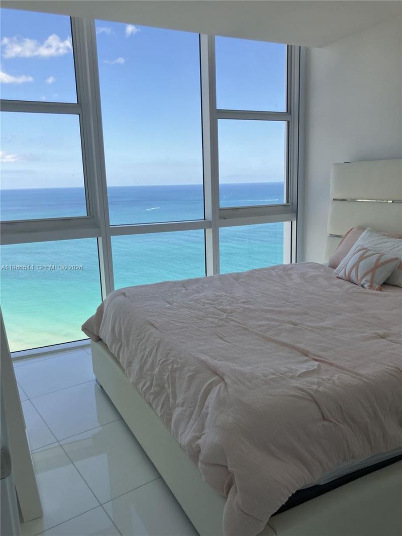 18201 Collins Ave, Unit 3708, Sunny Isles Beach, FL 33160 Photo