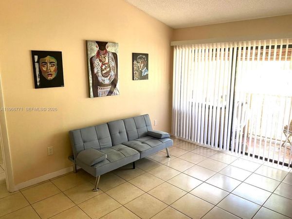15520 SW 80th St, Unit B-208, Miami, FL 33193