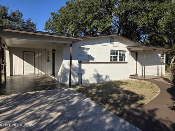 1938 LEON Road, Jacksonville, FL 32246