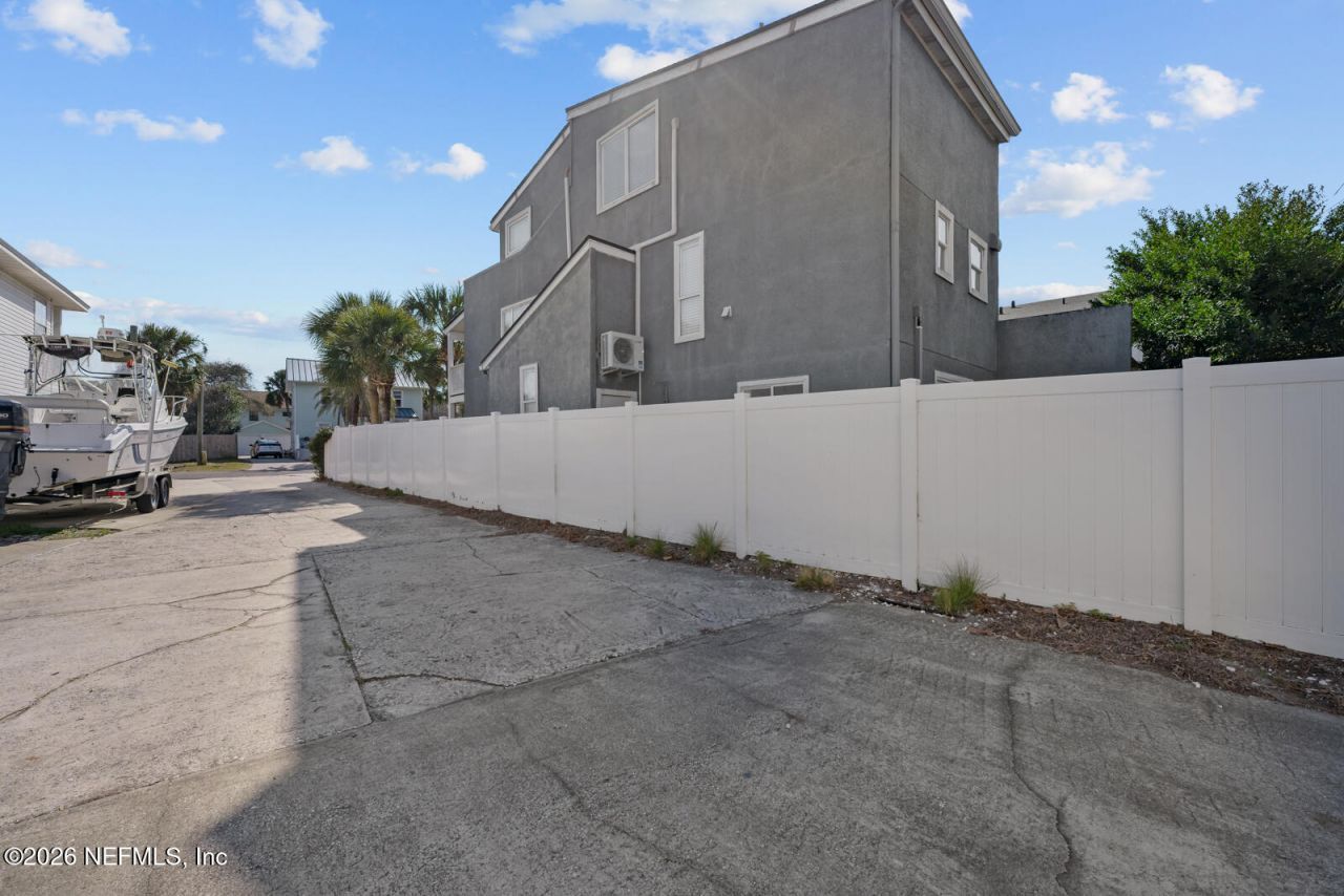 1914 1st Street, Neptune Beach, FL 32266 Photo