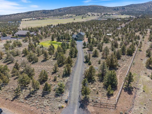 9444 SW Copper Road, Powell Butte, OR 97753
