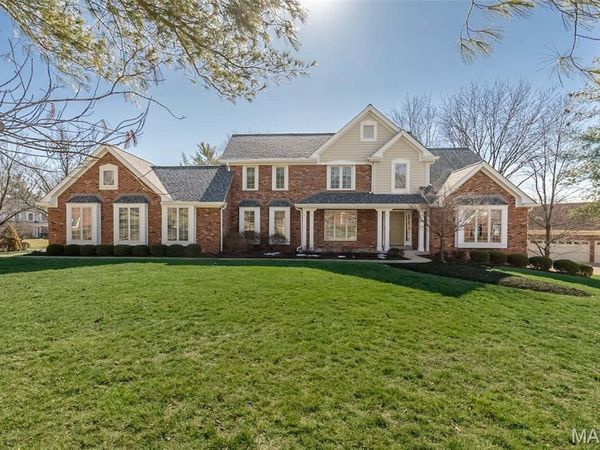 1801 Summer Blossom Place, Chesterfield, MO 63017