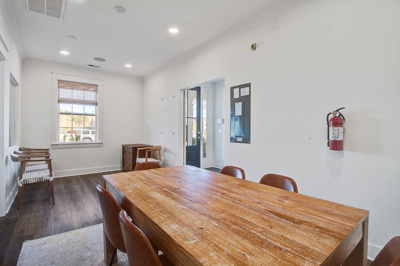 200 Foxbank Plantation Boulevard Photo 9